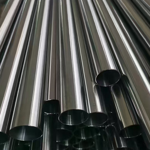 Stainless steel pipes
